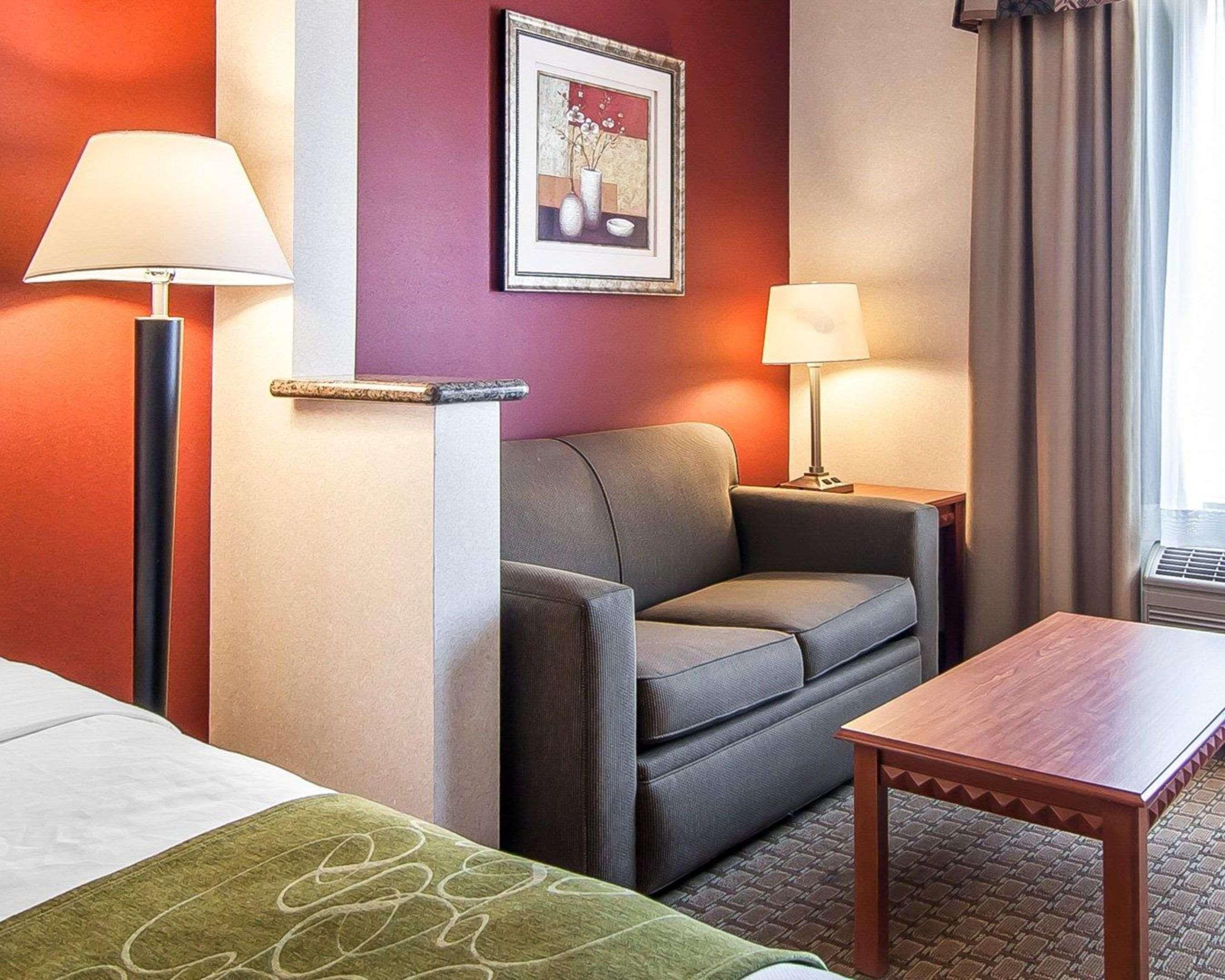 Comfort Suites Redmond Airport Extérieur photo