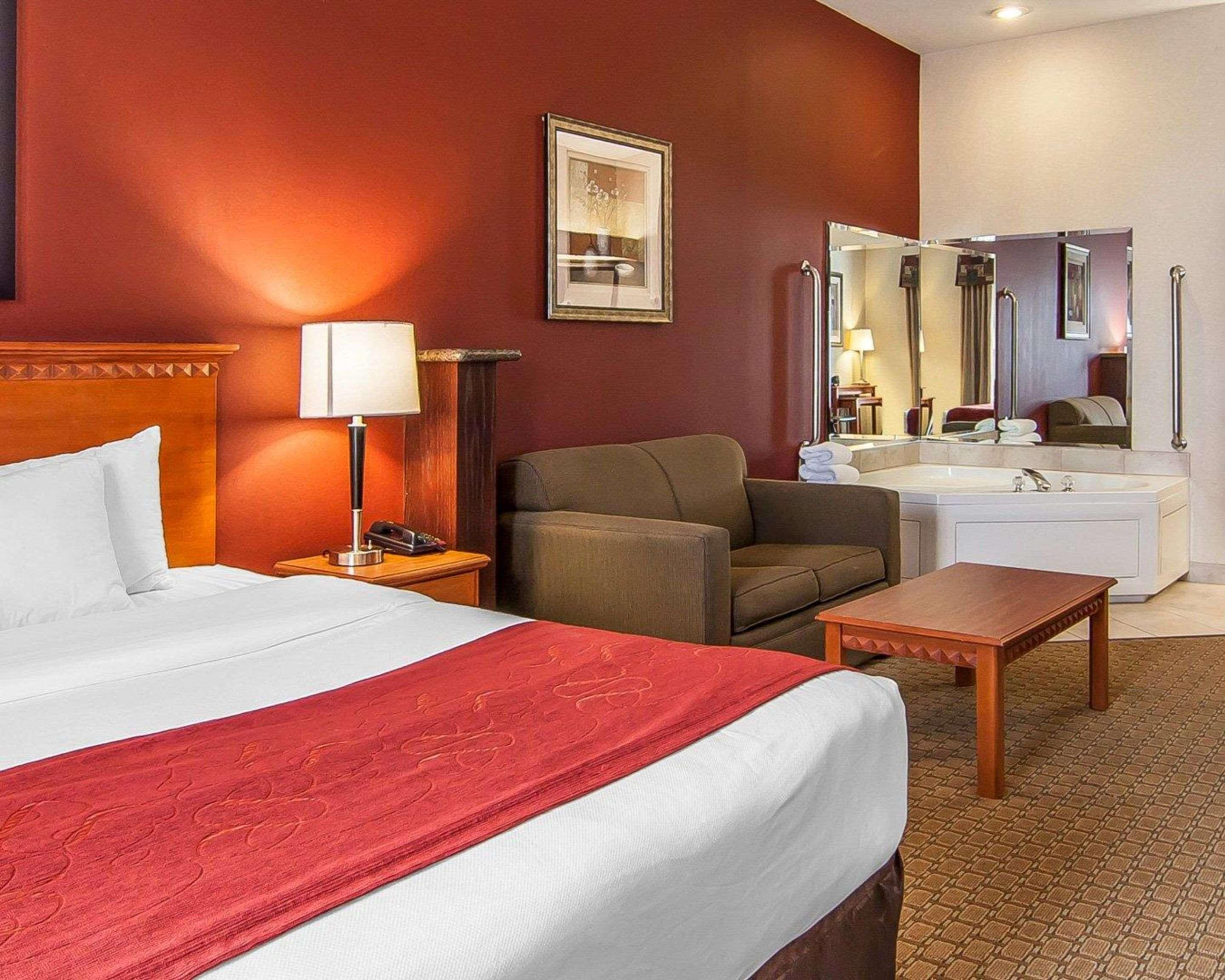 Comfort Suites Redmond Airport Extérieur photo