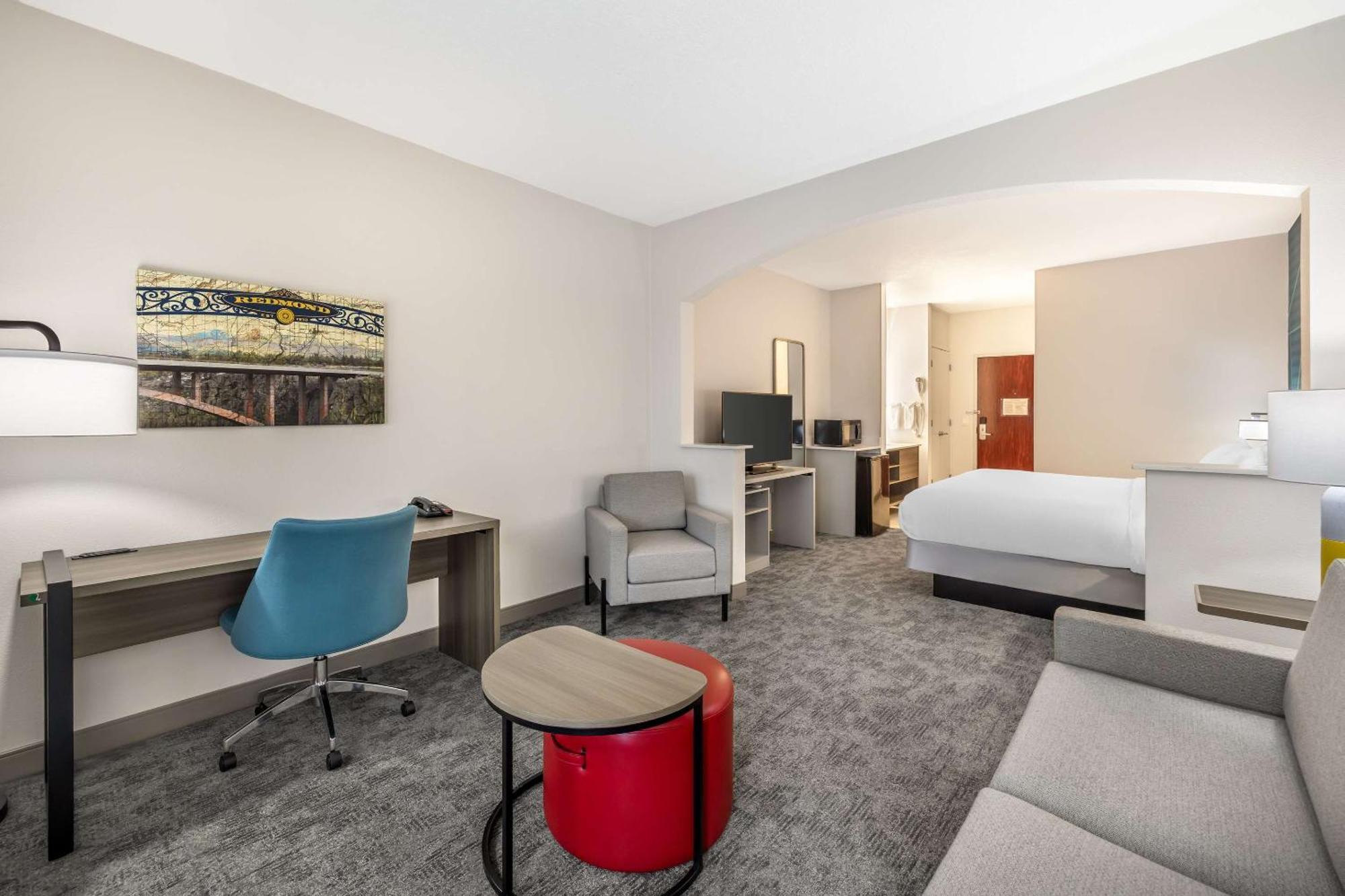 Comfort Suites Redmond Airport Extérieur photo